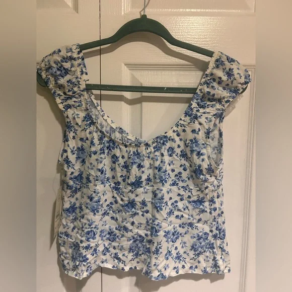 No Boundaries Blue and White Puff Sleeve Blouse - Picture 3 of 3